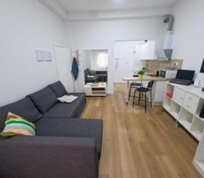 Anna Home